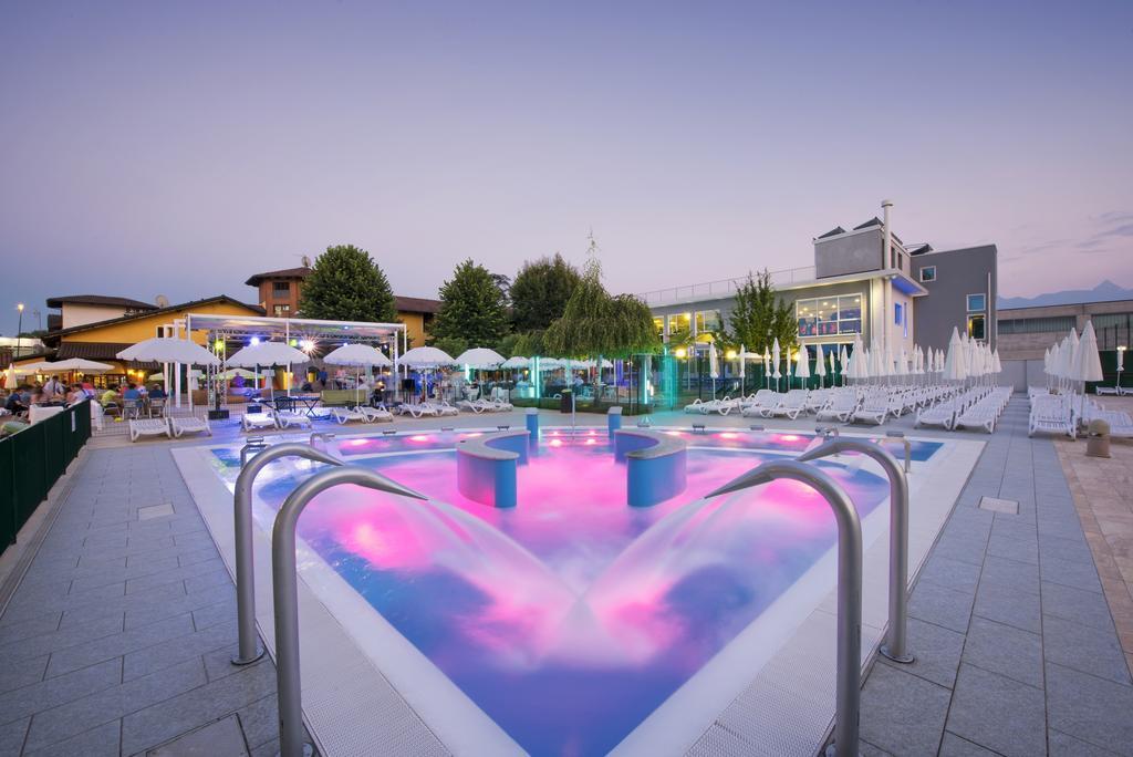 Hotel Villa Glicini Pinerolo Exterior photo